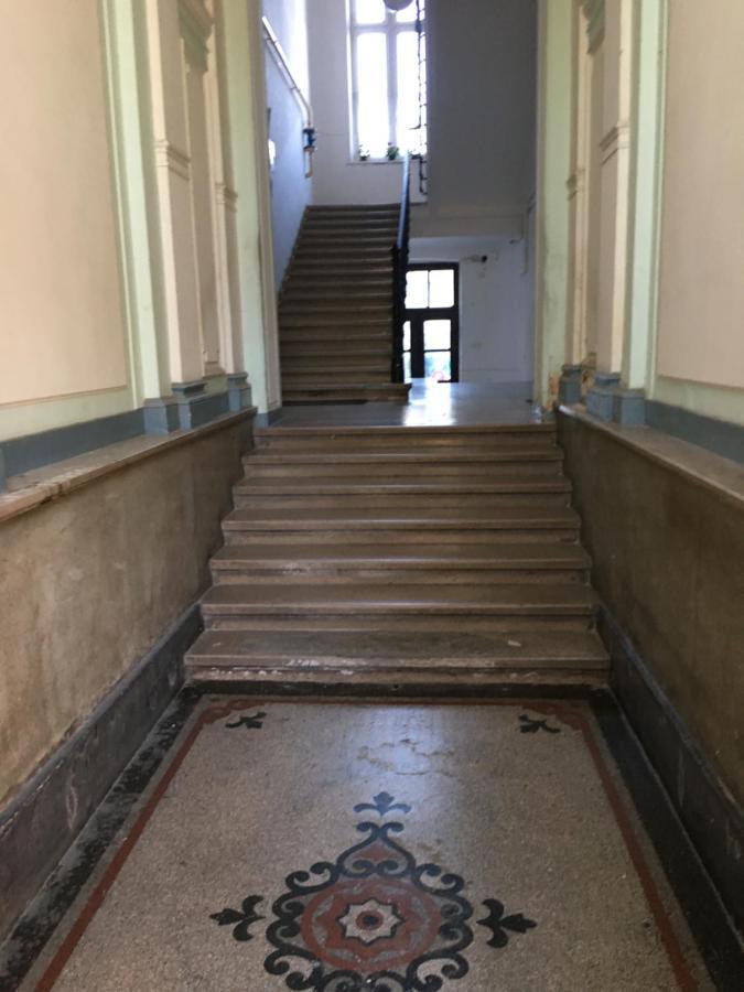 Silentium City Apartman Sárvár Zewnętrze zdjęcie